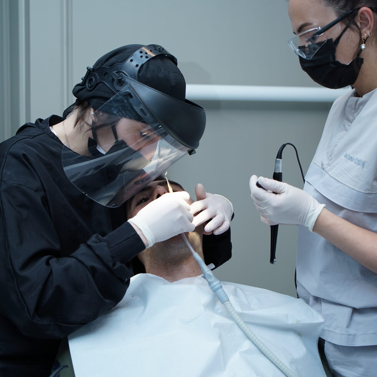 Dental Dayanak Materyallerinin Biyomekanik Analizi